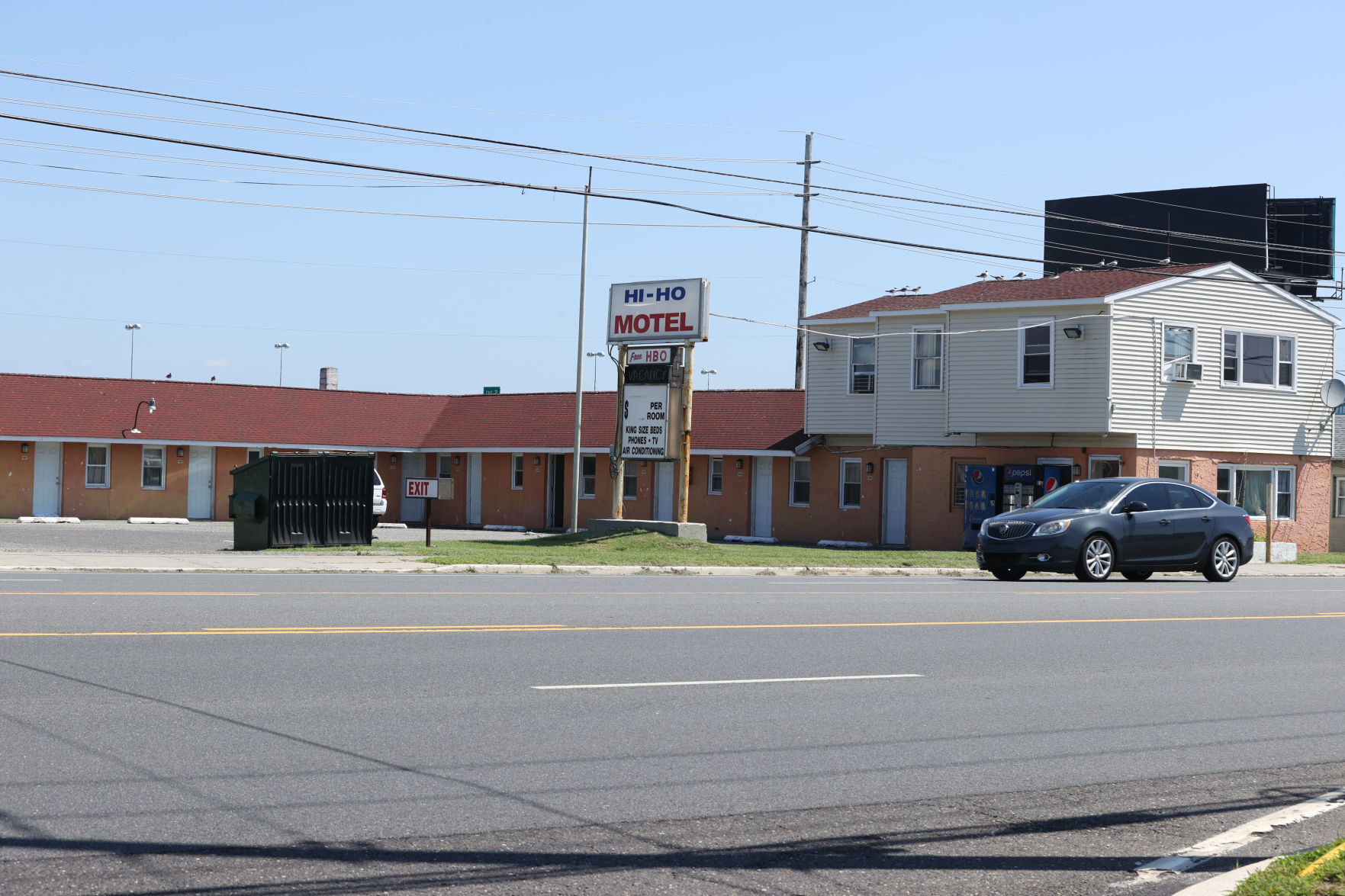 EHT Motels - FOLO